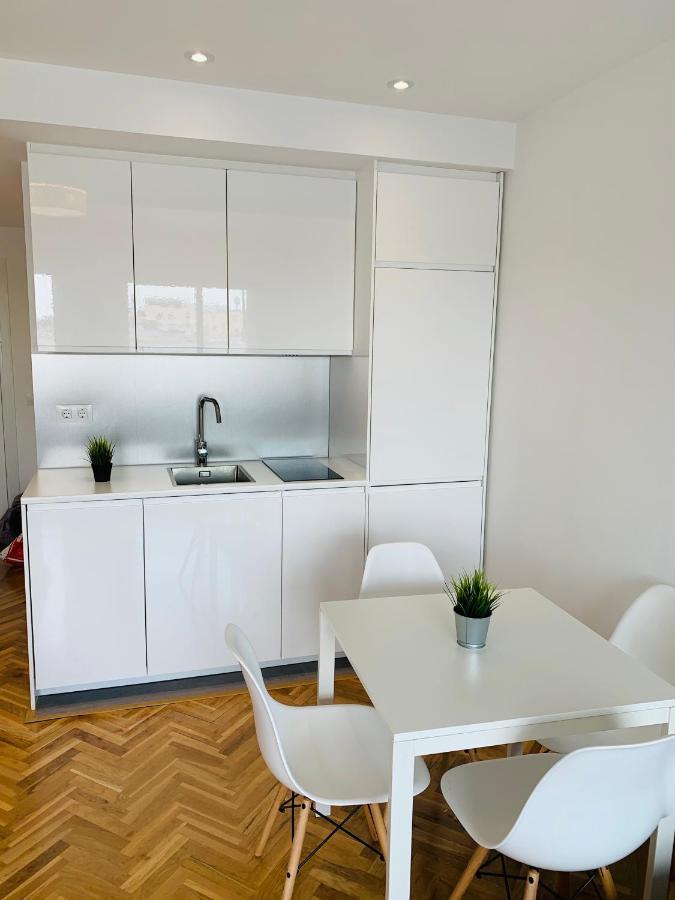 Apartmán Pisos Con Piscina Barrio Exclusivo-Wizinkcenter Alquiler Temporada Madrid Exteriér fotografie