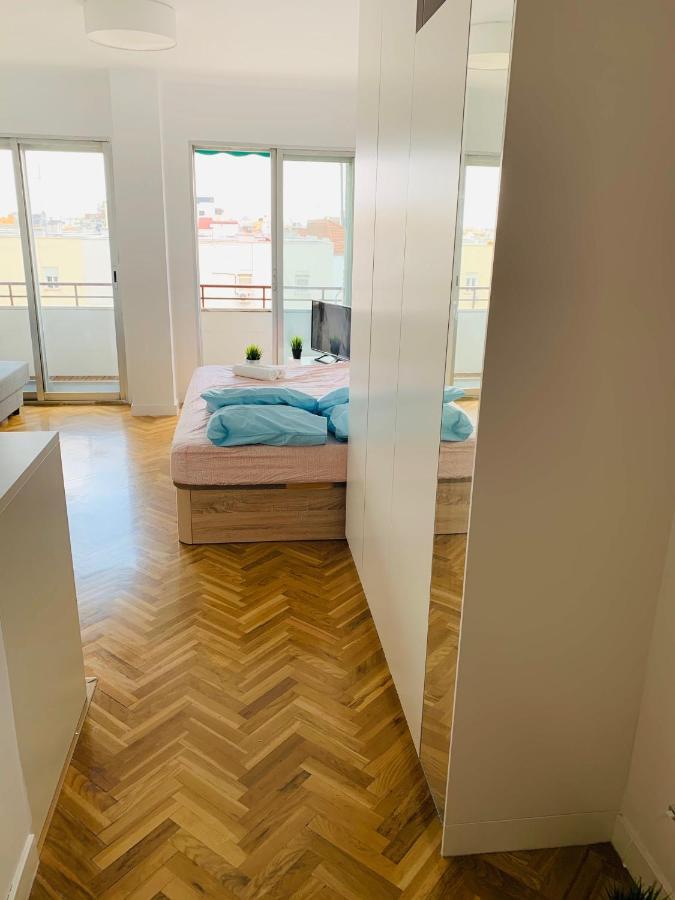 Apartmán Pisos Con Piscina Barrio Exclusivo-Wizinkcenter Alquiler Temporada Madrid Exteriér fotografie