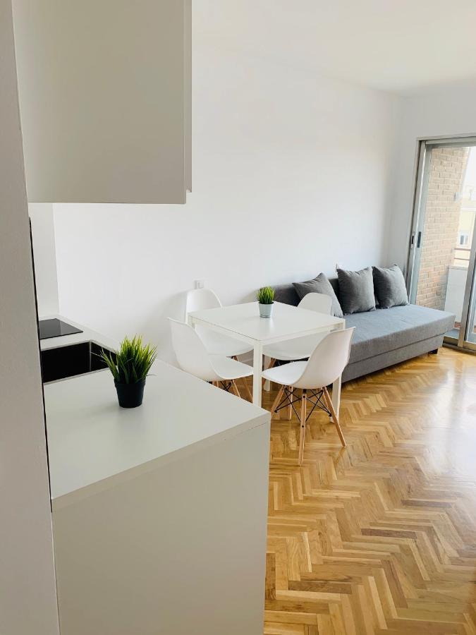 Apartmán Pisos Con Piscina Barrio Exclusivo-Wizinkcenter Alquiler Temporada Madrid Exteriér fotografie